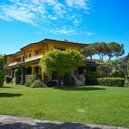 Sirmione Beach Apartment Ngoại thất bức ảnh