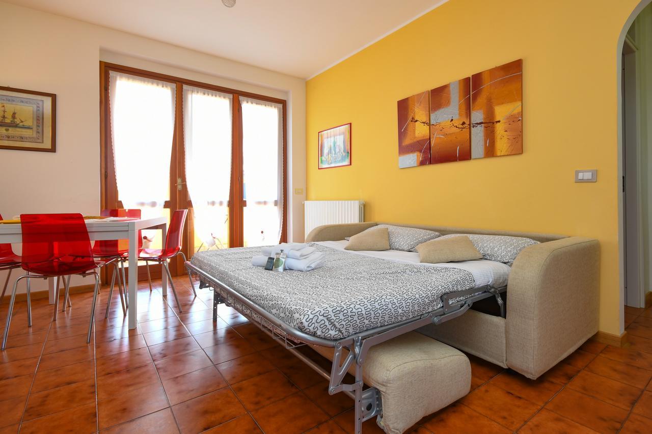 Sirmione Beach Apartment Ngoại thất bức ảnh
